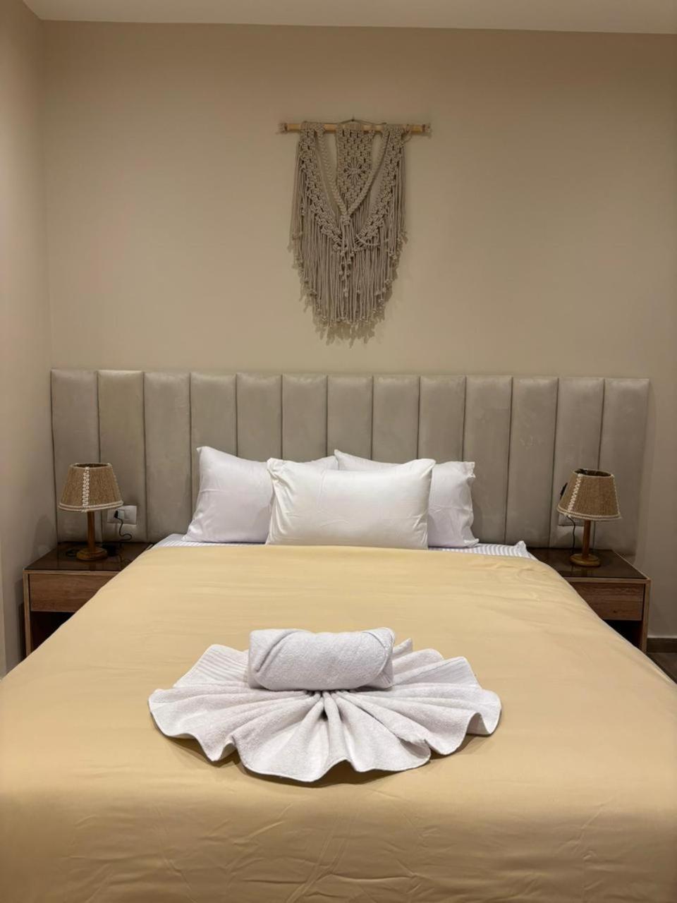 Hotel Sequoia Pyramids View Kafret el-Gabal Esterno foto